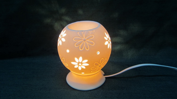 ball with electric light